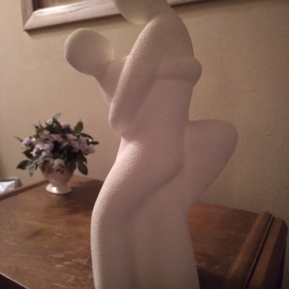 JC Penny stone dancer statue - Picture 3 of 4